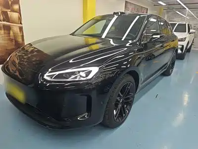 AITO Wenjie M5 2025