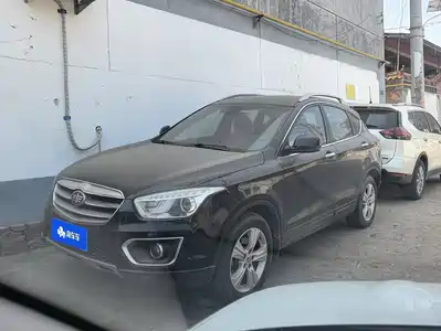 Besturn X80 2015