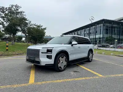 ZEEKR 9X 2025