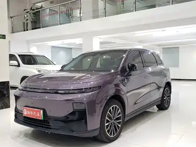 Leapmotor B10 2025