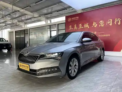Škoda Superb 2021