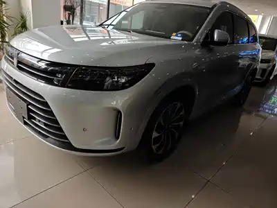 AITO Wenjie M7 2023