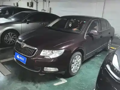 Škoda Superb 2010