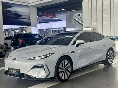 Geely Galaxy E8 2024