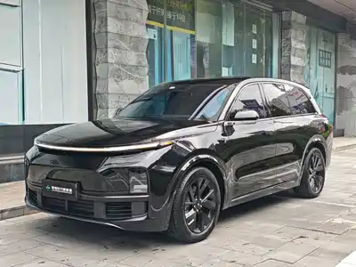 Li Auto L8 2023