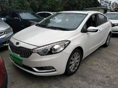 Kia K3 2016