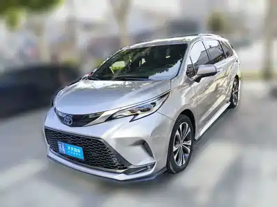 Toyota Granvia 2024