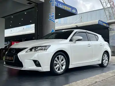 Lexus CT 2014