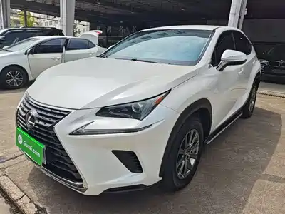 Lexus NX 2018