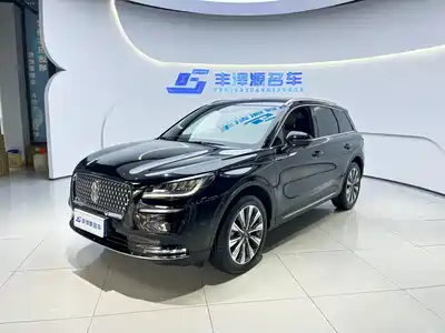 Lincoln Adventurer 2023