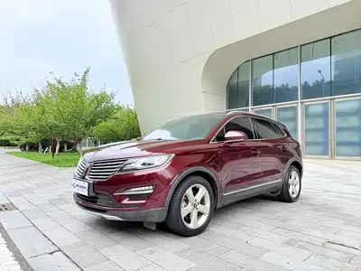 Lincoln MKC 2018