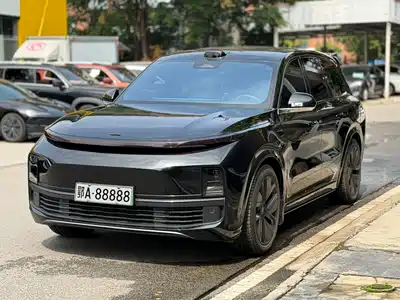 Li Auto L8 2024