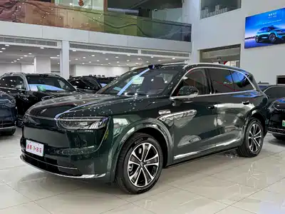 AITO Wenjie M7 2025