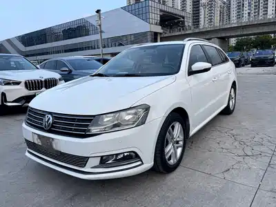 Volkswagen Lavida Tour 2015