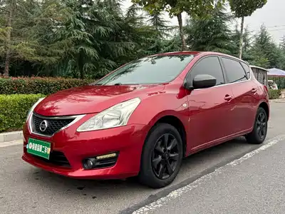 Nissan Tiida 2012