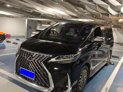 Lexus LM 2021