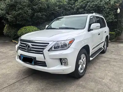 Lexus LX 2014