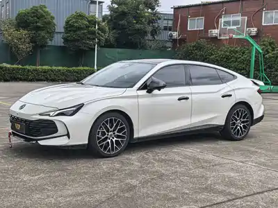 MG MG7 2026