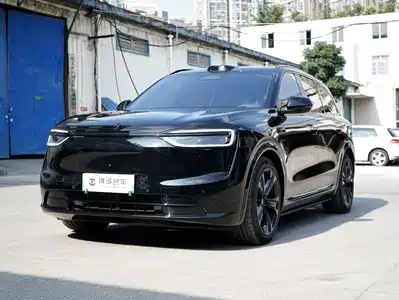 AITO Wenjie M7 2025