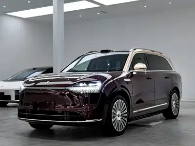 AITO Wenjie M9 2025