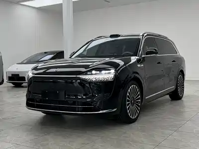 AITO Wenjie M9 2024