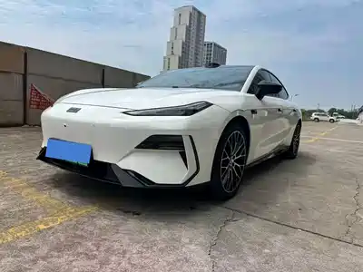 Geely Galaxy E8 2025