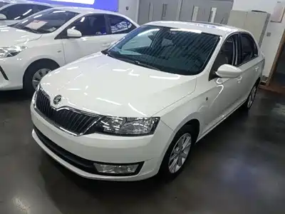 Skoda Rapid 2015