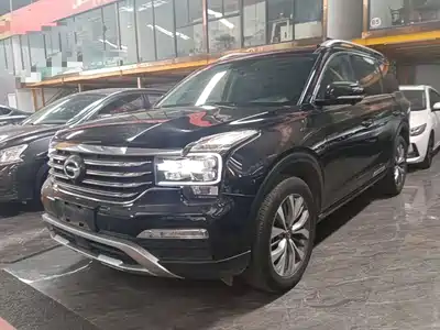 GAC Trumpchi GS8 2017
