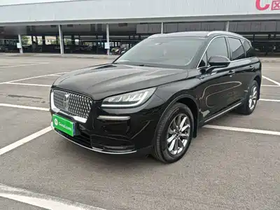 Lincoln Adventurer 2021