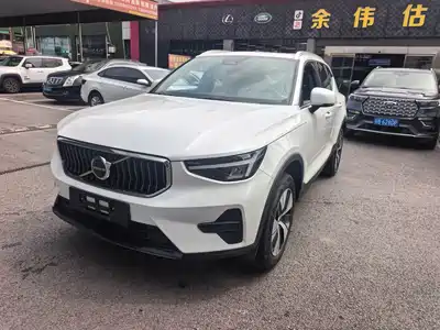 Volvo XC40 2024