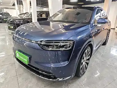 AITO Wenjie M7 2025