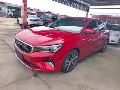 Geely Emgrand 2022