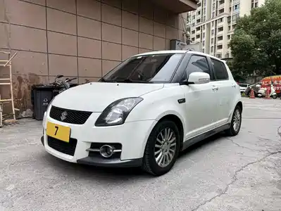 Suzuki Swift 2012