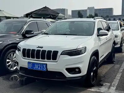 Jeep Cherokee 2022