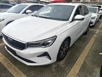 Geely Emgrand 2023