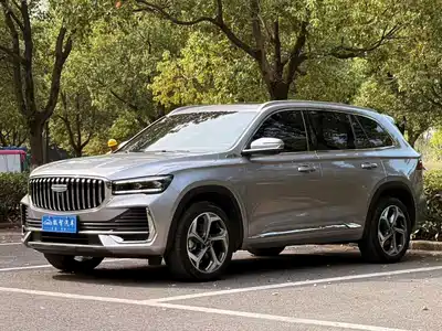 Geely Xingyue L 2025