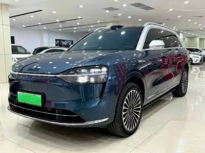 AITO Wenjie M9 2024