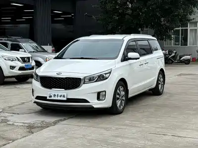 Kia Carnival (Import) 2017