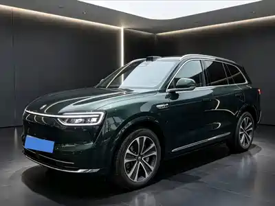 AITO Wenjie M7 2025
