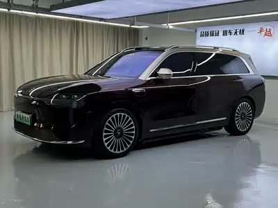 AITO Wenjie M9 2025