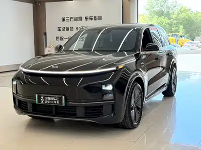 Li Auto L8 2024