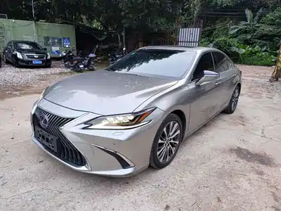 Lexus ES 2018