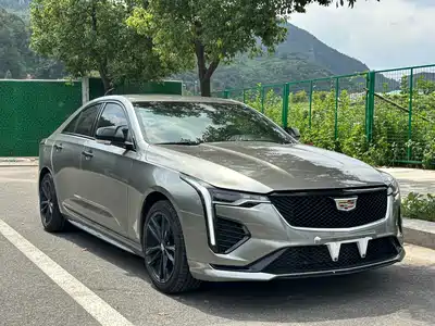 Cadillac CT4 2021