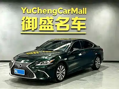 Lexus ES 2018