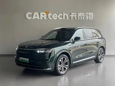 AITO Wenjie M7 2025