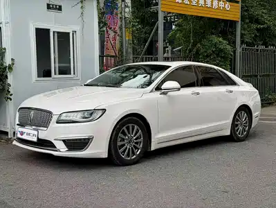 Lincoln MKZ 2021