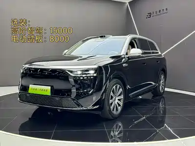 AITO Wenjie M8 2025