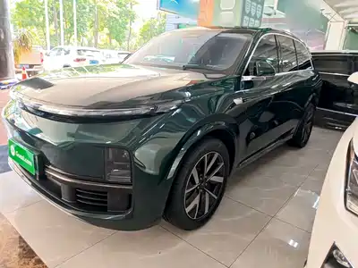 Li Auto L8 2023