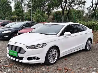 Ford Mondeo 2014