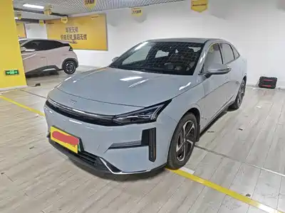Geely Galaxy L6 2023